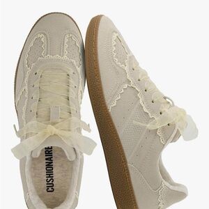 Women's Cream Lace Sneakers